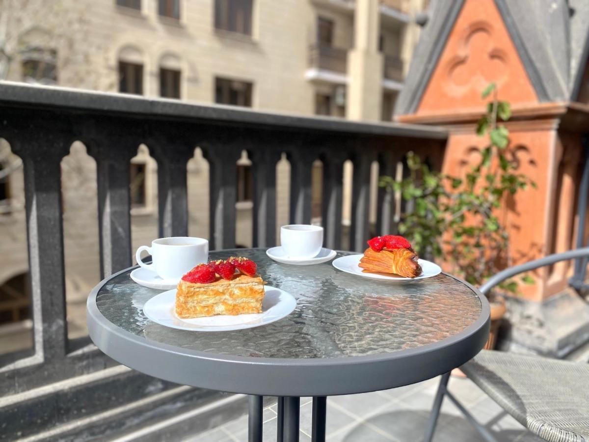Heart Of Yerevan - City Center Luxury Apartments Ngoại thất bức ảnh