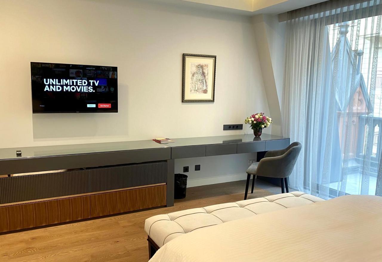 Heart Of Yerevan - City Center Luxury Apartments Ngoại thất bức ảnh