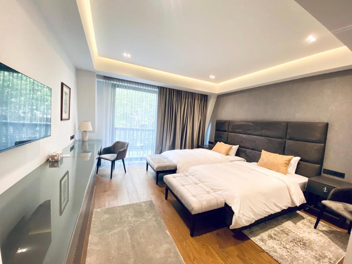 Heart Of Yerevan - City Center Luxury Apartments Ngoại thất bức ảnh