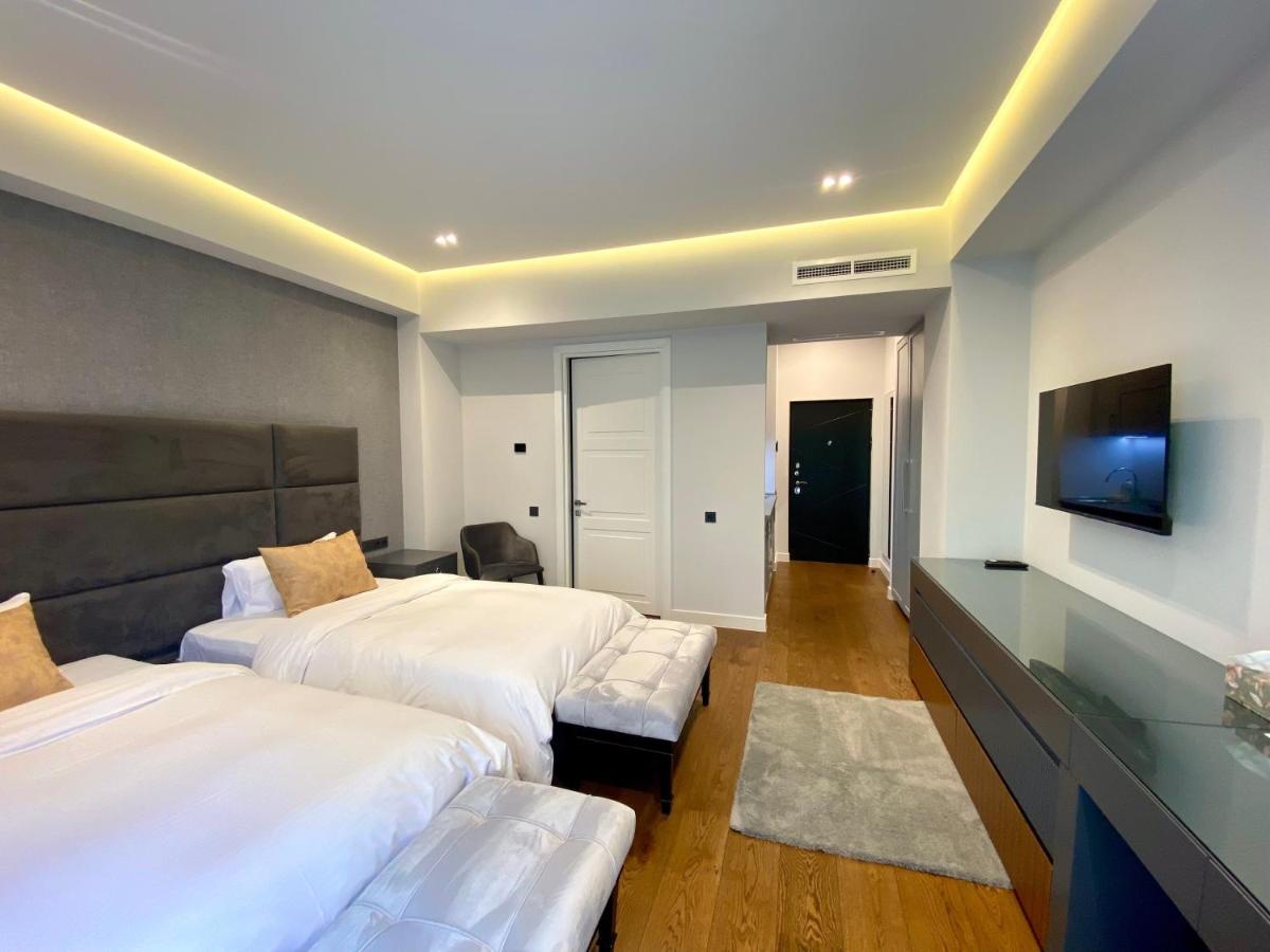 Heart Of Yerevan - City Center Luxury Apartments Ngoại thất bức ảnh