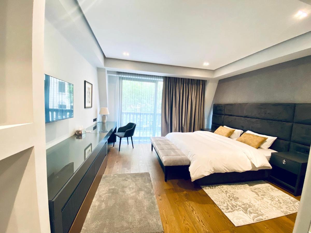 Heart Of Yerevan - City Center Luxury Apartments Ngoại thất bức ảnh